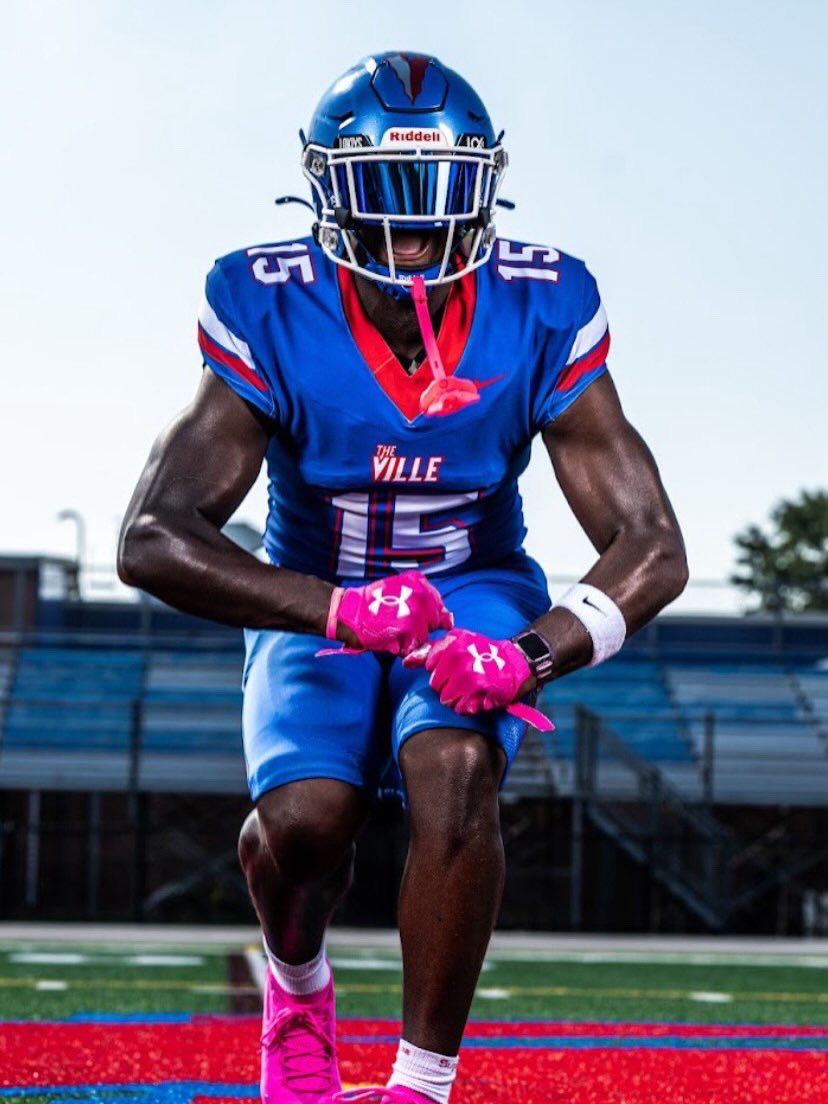 Blessed to receive my first D1 offer thank you <a href="/Coach_TLucas/">Tony Lucas</a> for this opportunity. 
<a href="/CozWon/">COACH CHRIS CURRIE</a> <a href="/carsonturner33/">Carson Turner</a> <a href="/gobigrecruiting/">Go Big Recruiting</a> <a href="/PrepRedzoneVA/">Prep Redzone Virginia</a> <a href="/CoachTev79/">Tevis Terrell</a> <a href="/coachdarrylveal/">Coach Darryl Veal</a> <a href="/gbrgfx/">GBRGFX</a> <a href="/WillVapreps/">Will Vapreps Garlick</a> <a href="/CoachNorthNCSA/">Jeff North</a> 
#blessed #Thankful #AGTG