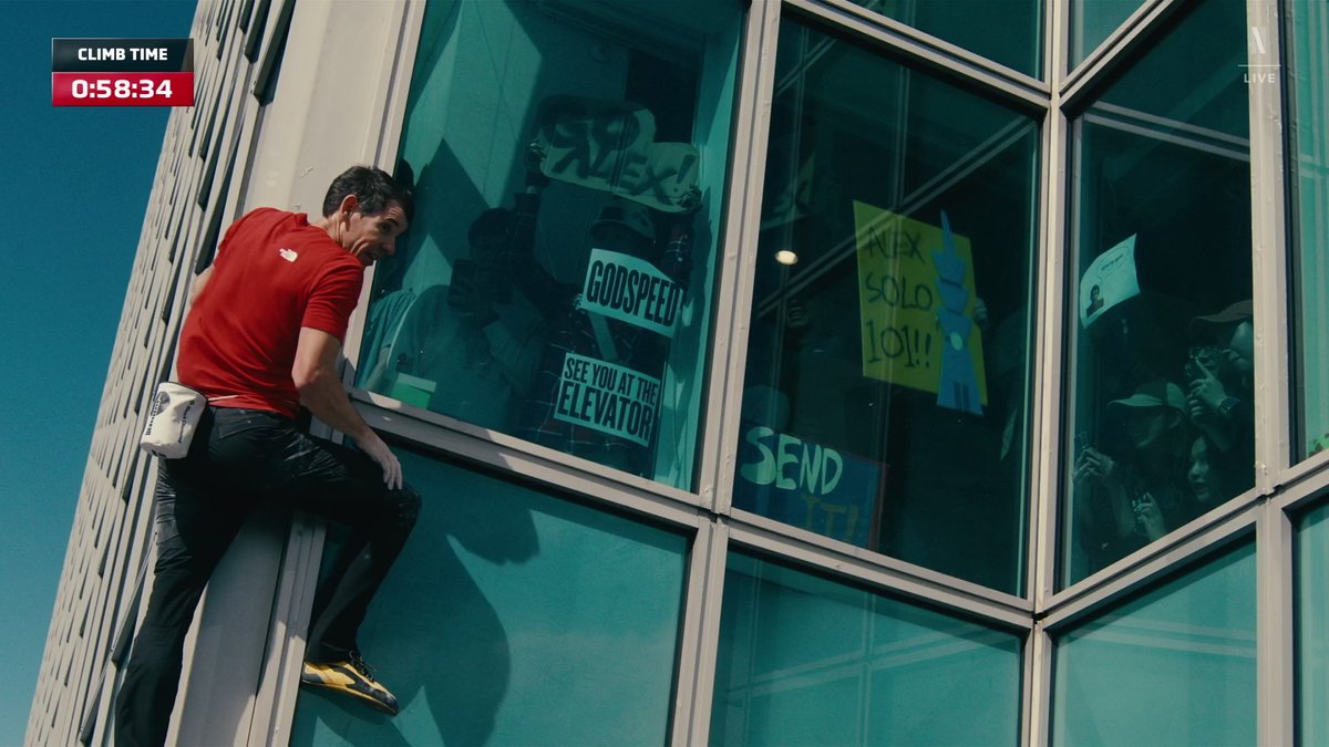 netflixsports's tweet photo. "Godspeed."
"See you at the elevator."

These signs in the window during Alex Honnold's free solo of Taipei 101 😭 #SkyscraperLIVE https://t.co/mQEX6acksF