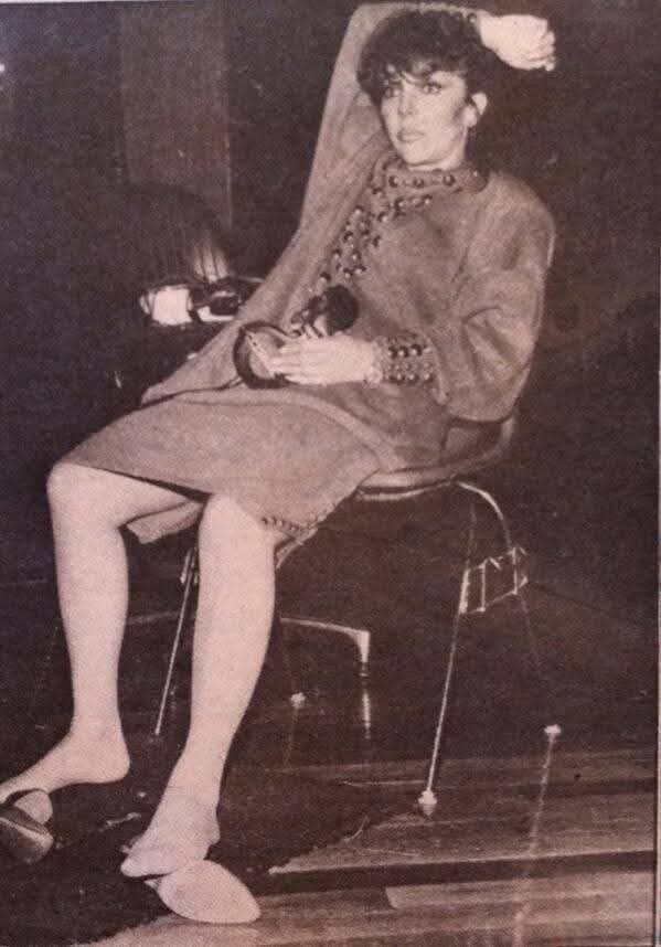 Tal cual 🤗
Después de andar todo el día en la calle 😃 
Saludos mi  bonita <a href="/vrocastroficial/">Verónica Castro</a> 😍😊😘