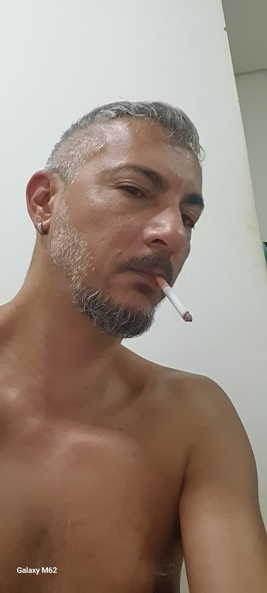 Boy Smoker 40tao 🔞🔥 tweet media