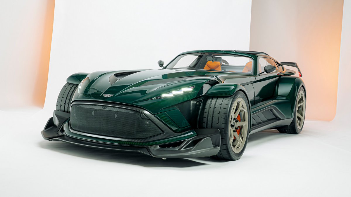 TopGear_JAPAN's tweet image. 車重780kgに、600馬力のV6を搭載。📐

オランダの怪鳥、ドンカーブート「P24 RS」降臨。 0-200km/h加速は7.4秒（！）という、物理法則への挑戦状。

驚くべきは、ABSもパワステも「オプション」だということ。 「電子制御より自分の腕を信じろ」という、2026年で最もスパルタンな1台です。