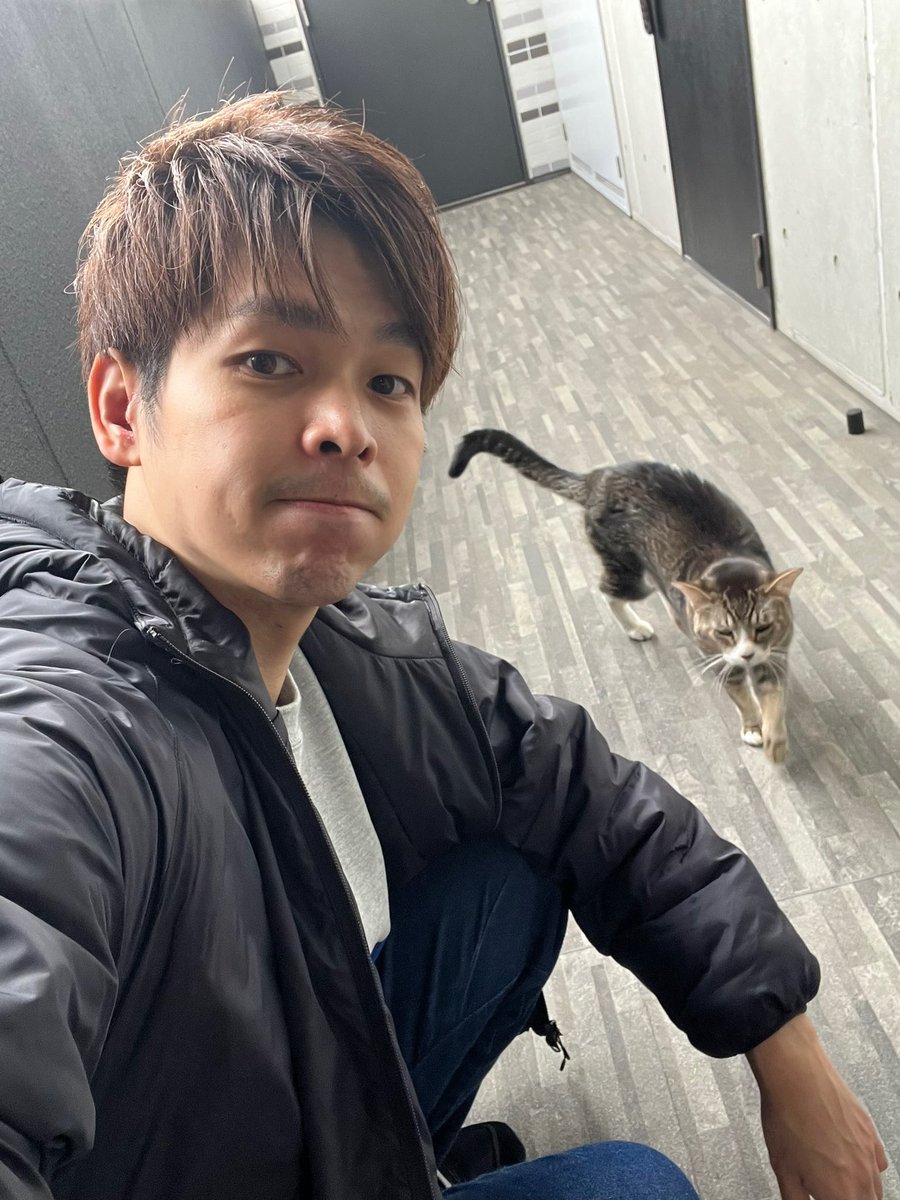 たろすけ tweet media