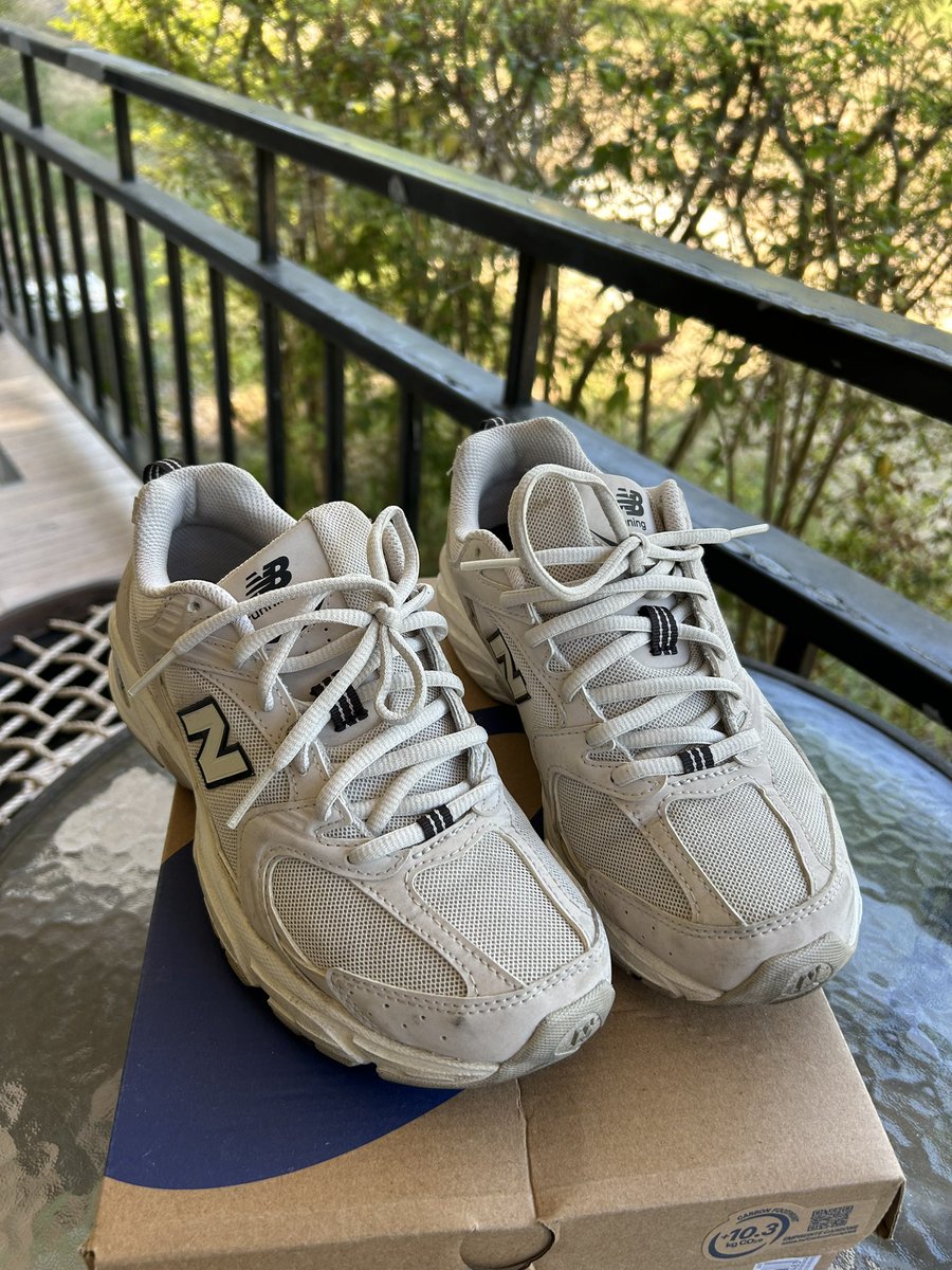 Mochihyaaa's tweet photo. ส่งต่อ new balance 530 ไซต์ us6 24cm 2,800 ลดได้อีกน้าา #ส่งต่อเสื้อผ้ามือ2 #newbalance530 #newbalance #ส่งต่อnewbalance #ส่งต่อเครื่องสำอาง #ส่งต่อcintage #ส่งต่อstylistshop #ส่งต่อเสื้อผ้า #ส่งต่อstylist #stylist_shop #ส่งต่อstylish_shop #เสื้อผ้ามือ2 #ส่งต่อเสื้อผ้า https://t.co/agBM9bX4qM
