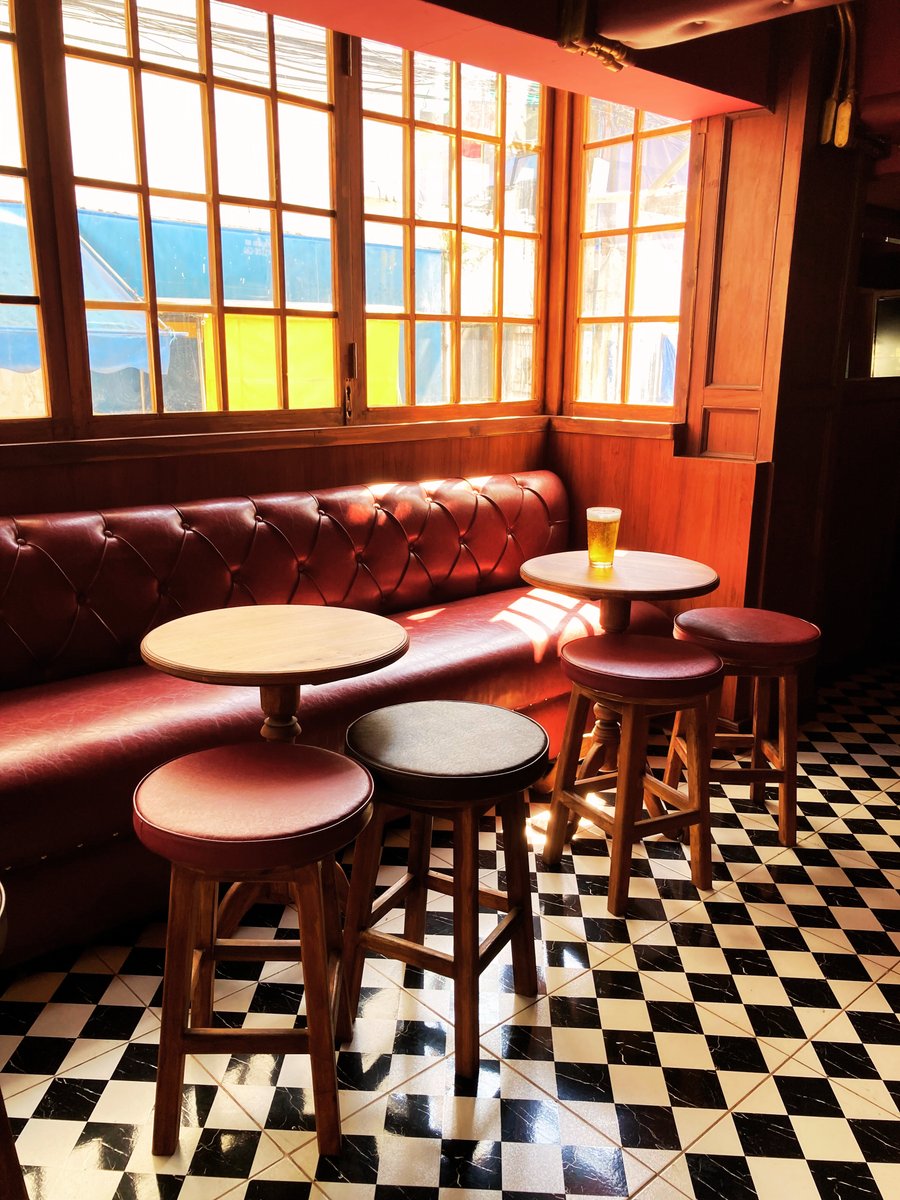 churchillsBKK's tweet photo. Sundays are for slowing down. A quiet table, a decent pint, and pigs in blankets if you fancy.
#thonglor #easysunday #sundaydrinks #sunnydays #bangkok #lager #sunday https://t.co/RdKYTnWpYT