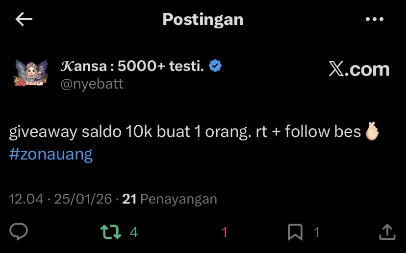 bts_meyl's tweet photo. @nyebatt donee ka, aku udah follow kamyu dari lama 😘 https://t.co/kJK3eDxlYP