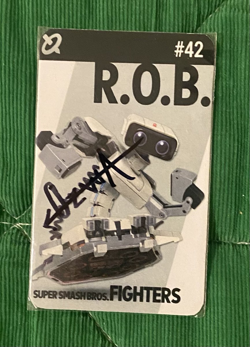 Muchas gracias por el regalo <a href="/0zwA_SSB/">OzwA 🤖</a>. El Amiibo se va llamar Bender (Futurama Referencia) 🤖