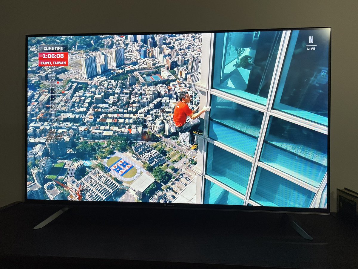 rjschlindwein's tweet photo. No tiene ningún sentido.
#SkyScapperLive https://t.co/FzIaPRGf1j