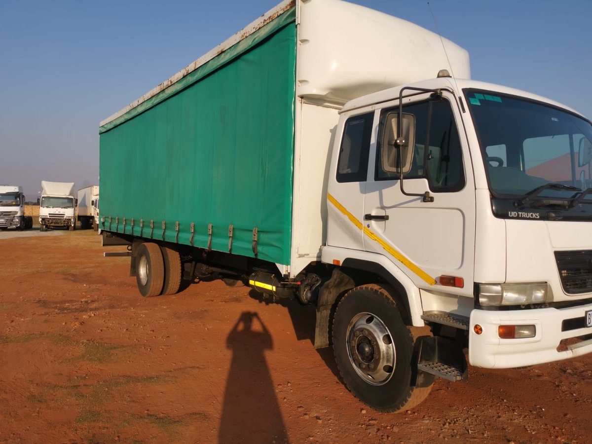 PennyLebyane's tweet photo. 🚨We  need a truck to help transport the supplies to #Limpopo for @CollenMashFound relief drive to #Venda, #Giyani #Phalaborwa, #Hoedspruit and #Bushbuckridge  to leave Today of 1st thing in the morning back Tuesday or Wednesday.  We are quoted 27k (budget a di hlakane) we don't have at present..

A contribution to #CollectiveGrowthRelief for #LimpopoandMpumalanga  would be the ultimate gift for the people affected. We will cover petrol /diesel  (unless someone donates) and the driver costs(fair labour practice) please can the owner partner with us to achieve our ambitious plan. Please contact us 072 705 4574 (WhatsApp) or call Thato on the numbers on the flyer. I pray and trust someone out here can help or knows someone who can. Blessed is the hand that gives thanks the one that receives 🙏🏾❤️‍🔥🇿🇦 Modimo ke Oo.🙌🏽