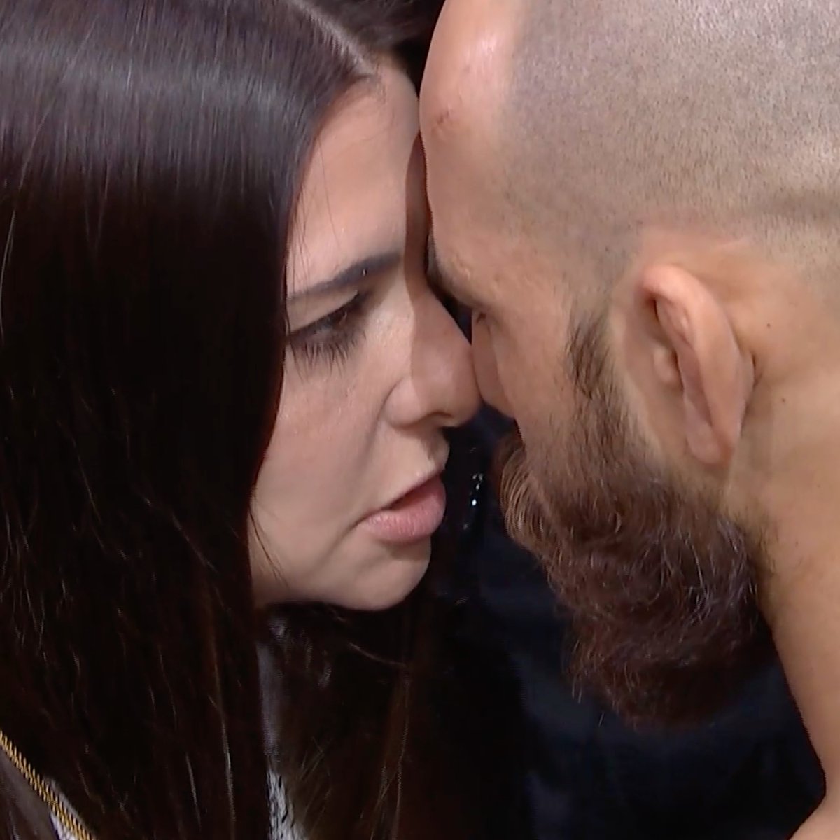 ThePeoplesMMA's tweet photo. She matched his energy 😂

#UFC324 https://t.co/CY2KXCMNha