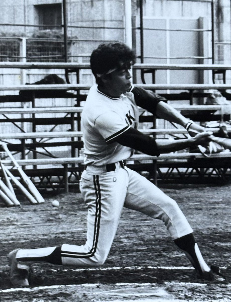 懐かし写真その①】 草野球をやってた頃、監督兼ピッチャーでした