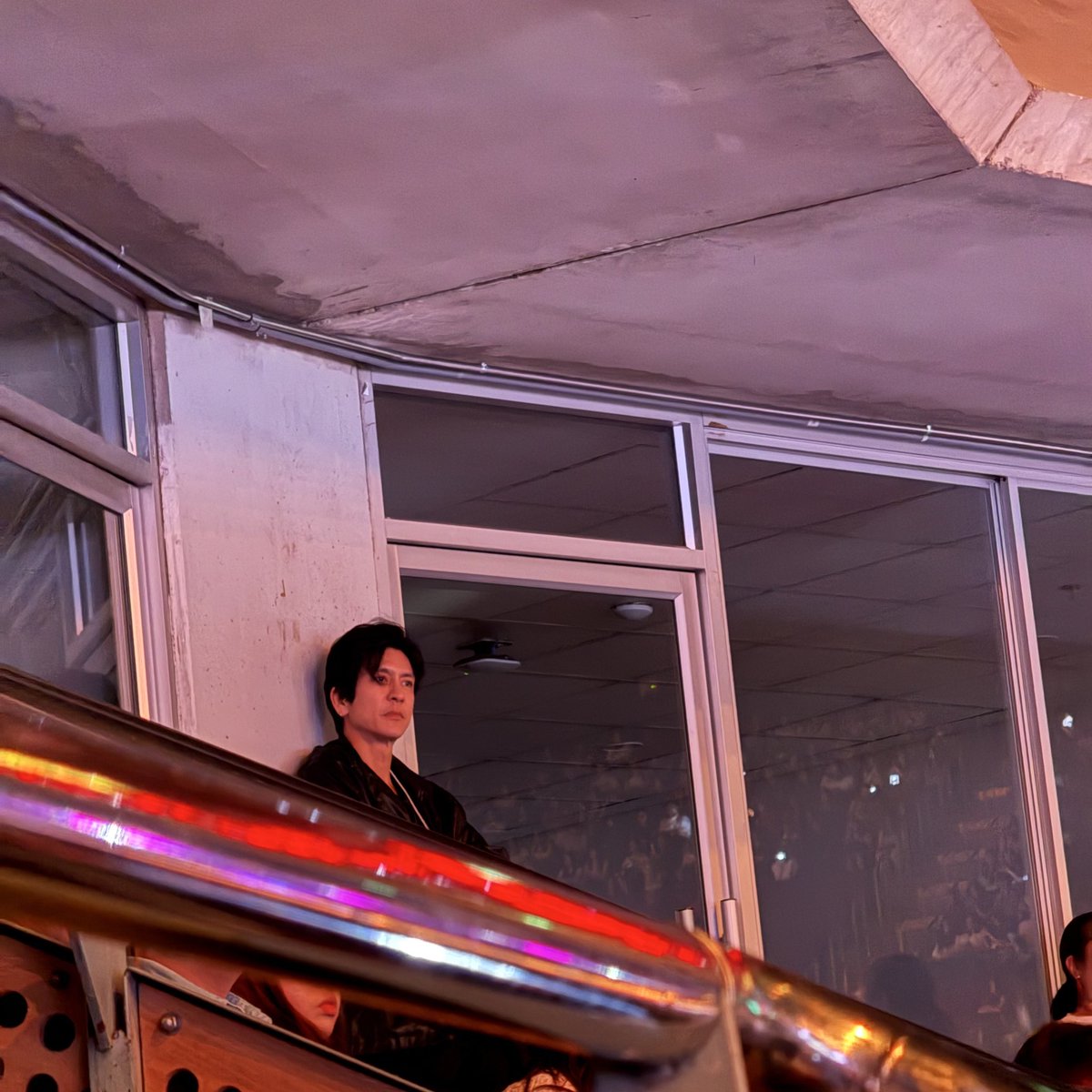 พี่ติ๊กยังคงหวังดีและรักพ้อกสีเสมอมาจริงๆ ยืนดูพ้อกสีด้วยซ้ำ เราเปนฟคยังภูมิใจในตัวพวกเขาขนาดนี้ พี่ติ๊กที่อยู่มากับเขาตั้งแต่วันแรกจะขนาดไหน เป็นกำลังใจให้พี่ติ๊กมากๆนะคะ ตอนพี่กันขอบคุณพี่ติ๊กกับพี่พีช ป๋มน้ำตาไหลเลย😭🤍 #PROXIE_The3rdConcert