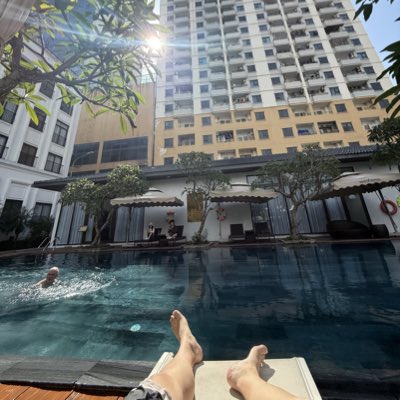 #NewProfilePic (新個人資料照片)