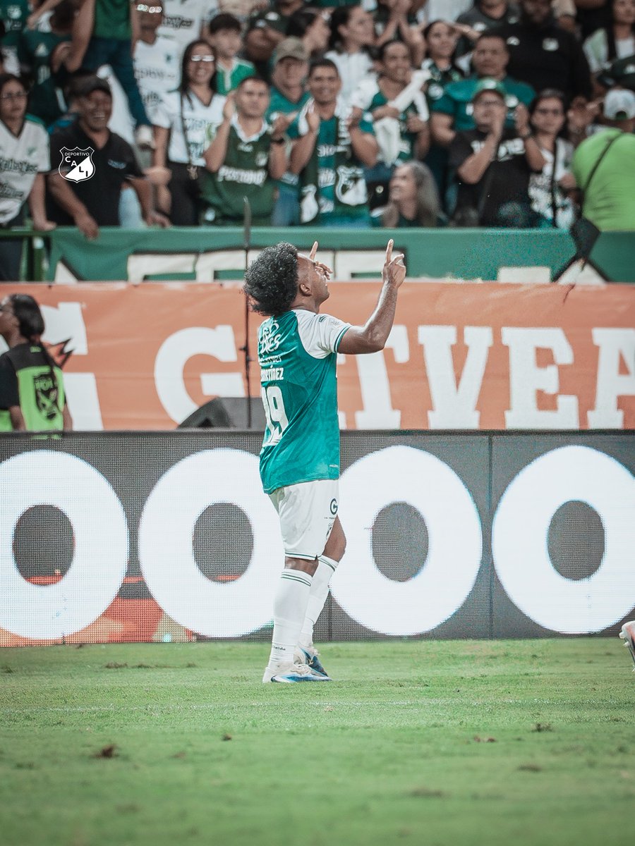DeportivoCaliCP's tweet photo. Johan Martínez selló una noche redonda en casa y fue elegido como la figura en la victoria 3-1 sobre DIM 👏💚 https://t.co/biMuLZKVBX