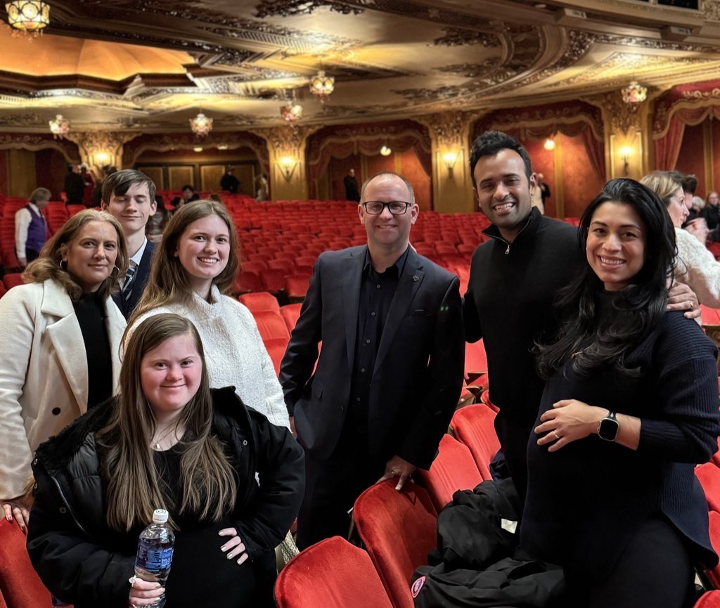 VivekGRamaswamy's tweet photo. Incredible performance of Mozart’s Requiem by the Columbus Symphony tonight. Calm before the storm. ⛈️ https://t.co/I8oexG5fEO