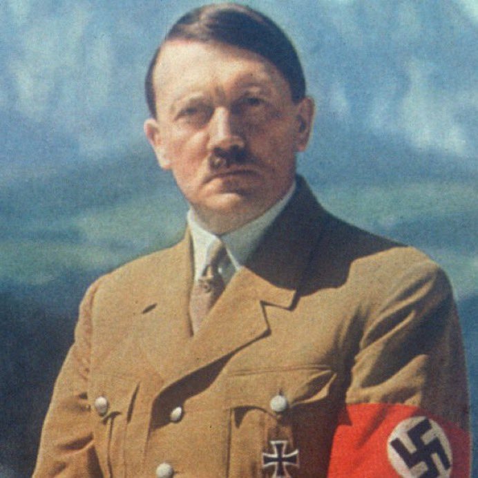 🚨Elon Musk: “Hitler era un socialista de extrema izquierda. Su partido se llamaba nacionalsocialista".