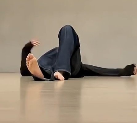 Kpopmalefeet1's tweet photo. Yechan (XIKERS) https://t.co/8qyTSqAVIl