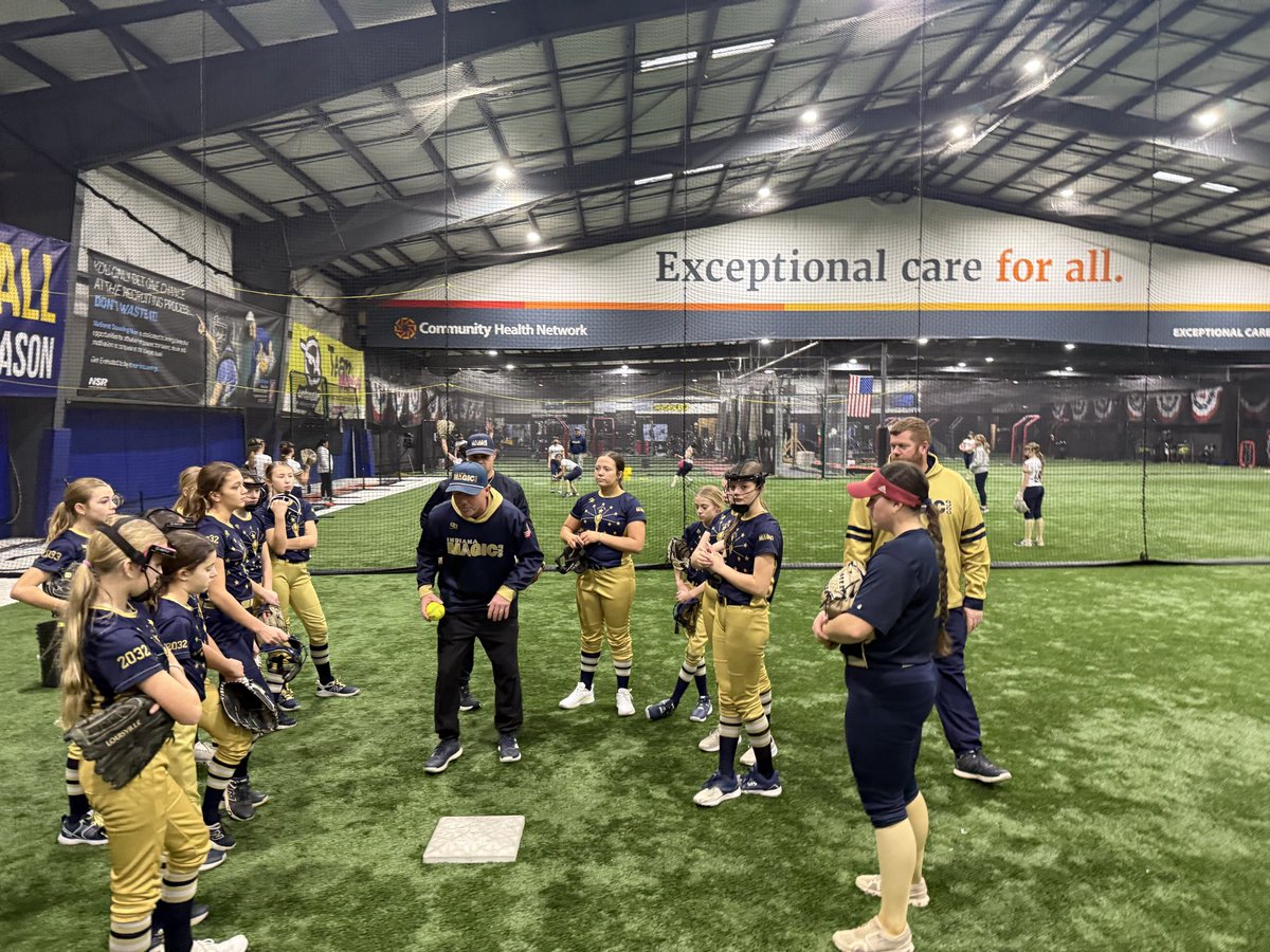 IMG2032Softball's tweet image. Week 3️⃣ - - - &amp;gt; ⭐️ ALL IN. EVERY. REP. ⭐️
Committed to Climb 🧗🏻‍♀️ to the 🔝…. #develop #youthsoftball #futures #IMG2032 @ExtraInningSB @MagicGoldSB @D1Softball @d1fastpitch1 @247recruiting @thealliancefp @fastpitchwatch