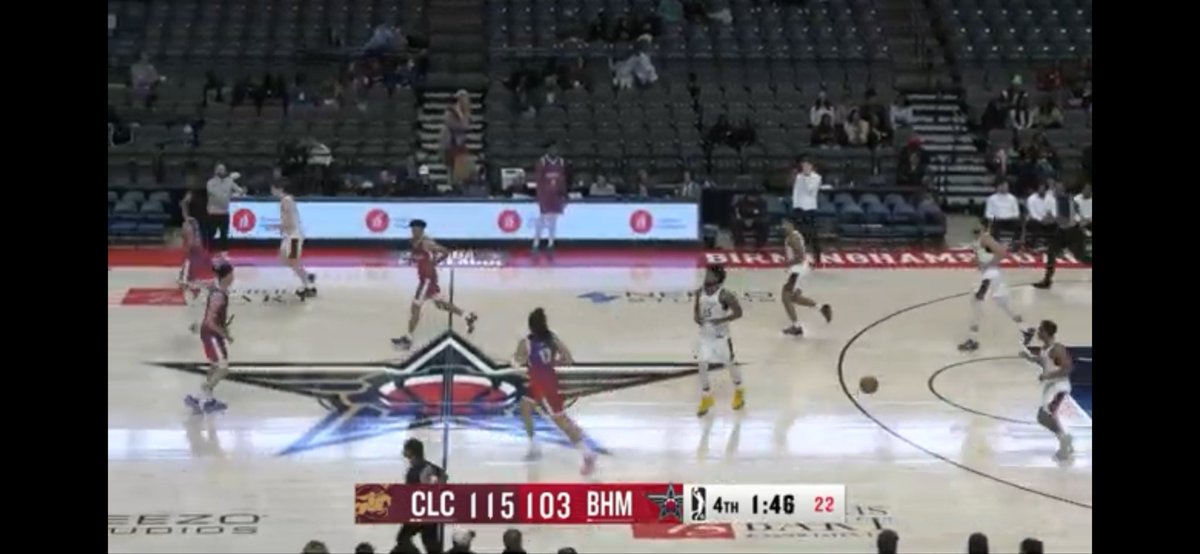 Mike Ostrowski tweet media