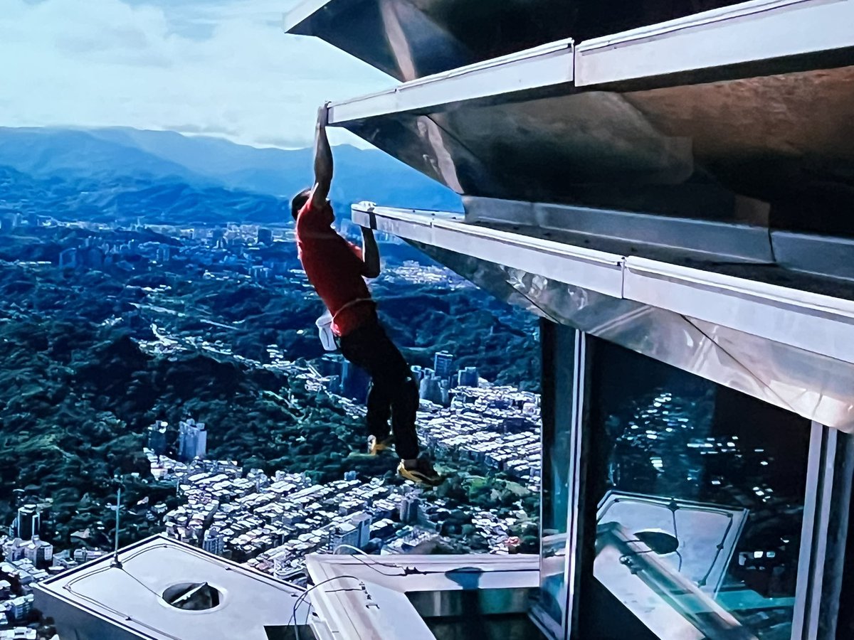 jerseyen's tweet photo. @AlexHonnold I’m speechless. Stunning. https://t.co/H0zUPBSXjt