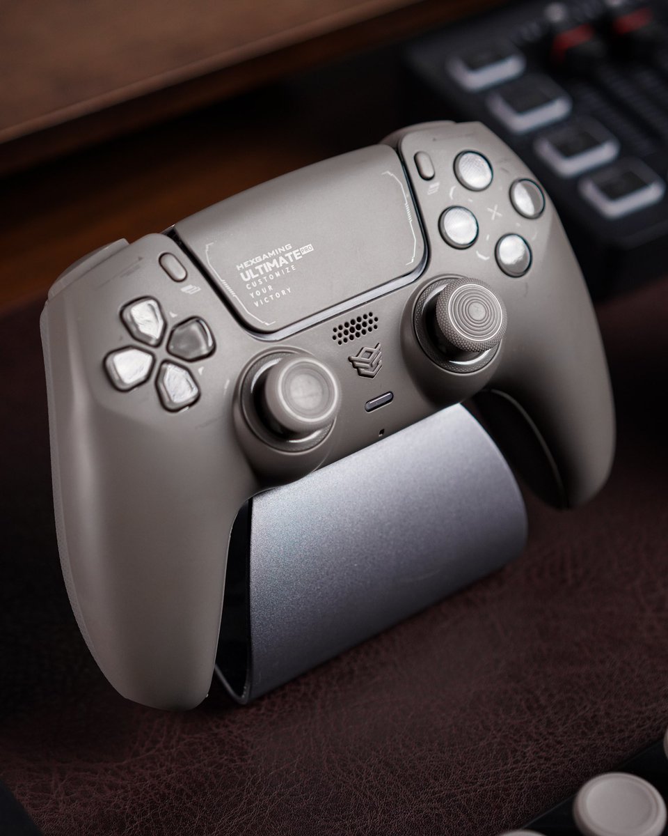 HexController's tweet image. 