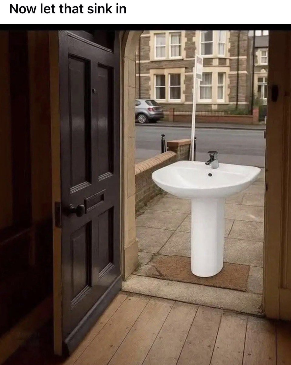 Darren King tweet media