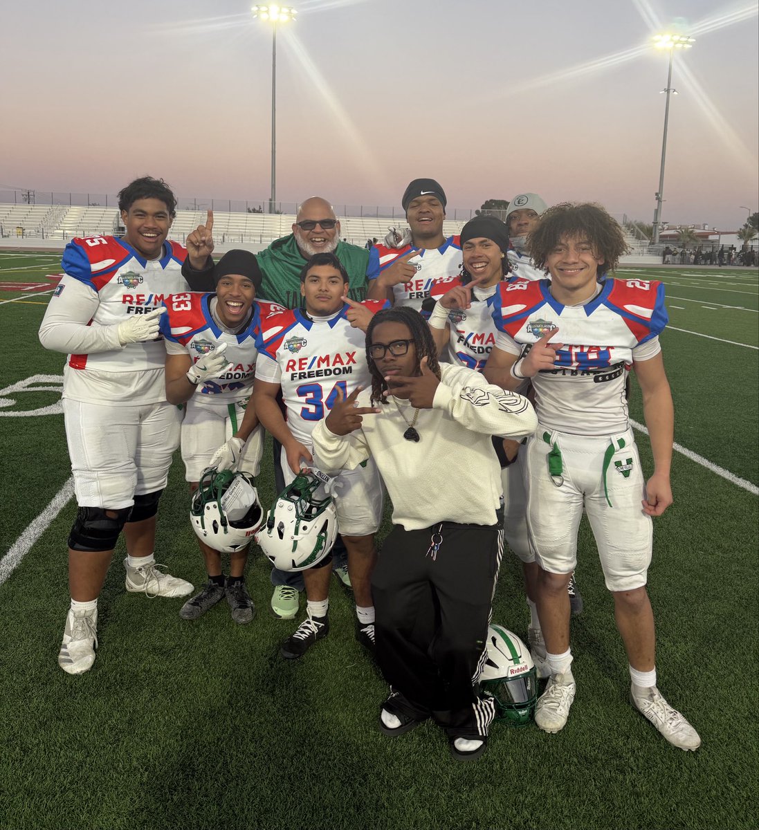 Thomas Riley 🇺🇸 🇵🇦 tweet media