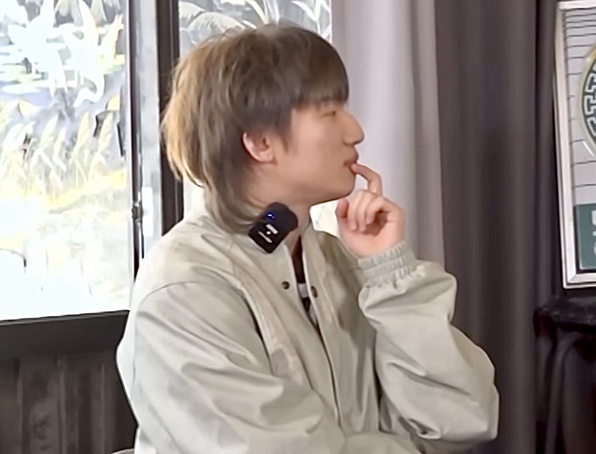 a_panpi_bambi's tweet photo. 話を聞く様がかわいい
https://t.co/TiShbCm7LL
#zip_ds #daesung #テソン https://t.co/gXSQpLrT3r