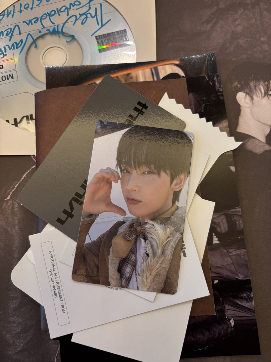 p__p98's tweet photo. ENHYPEN

（譲）　ソヌ

（求）　ソンフン

#ENHYPEN https://t.co/ktC2zMao1P