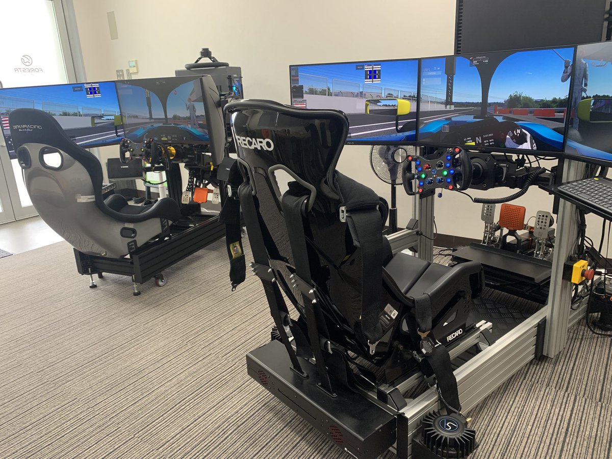 おはようございます😃
あいにくの雪☃️ですが
本日も21時まで（最終受付20時）営業しております！ご来店の際はどうぞお気をつけてお越しください。皆さまのご来店を心よりお待ちしております。