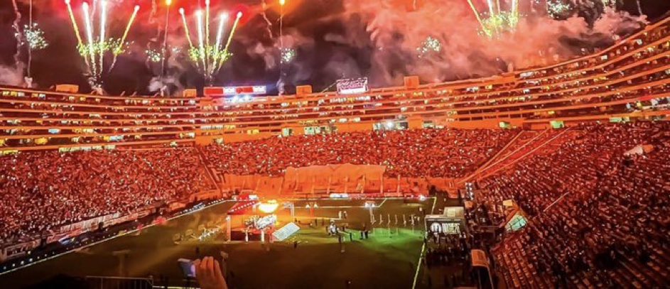 Ni punto de comparación, grande solo hay uno. 

#YDaleU