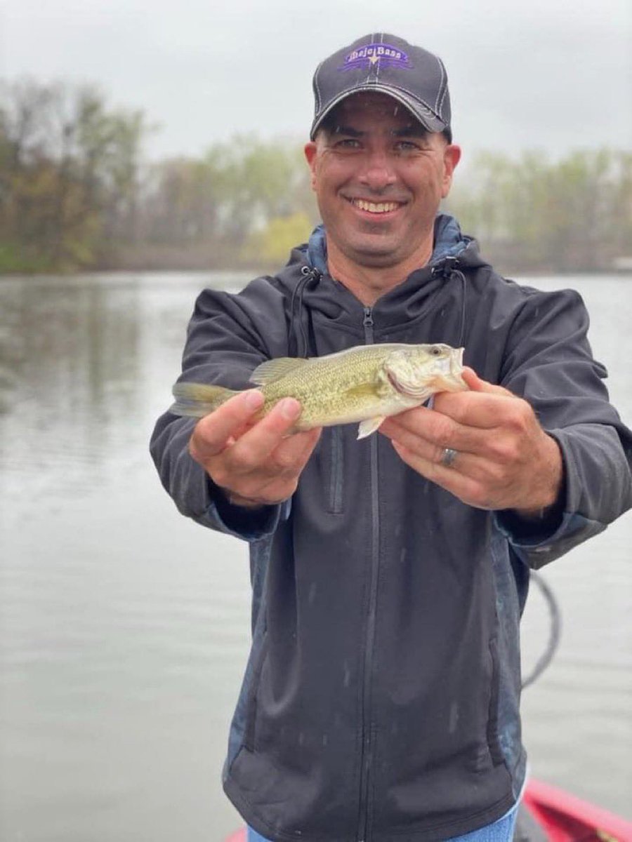 DschlopesIsBack's tweet image. Never forget the hero Corey Comperatore 🕊️