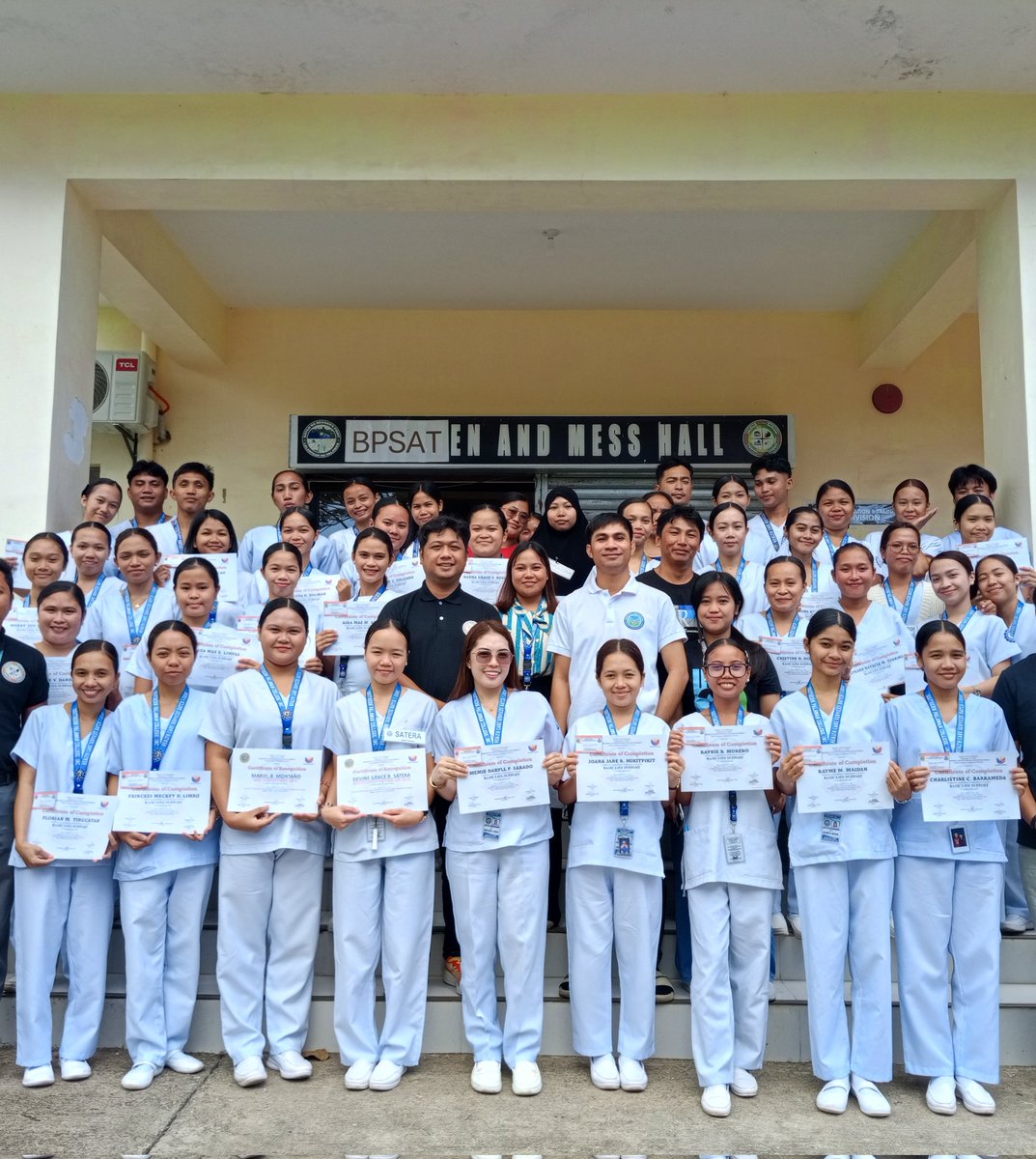 Congratulations to all trainees of Southern Palawan College INC. 

Basic Life Support Training.
#instructor #Trainor