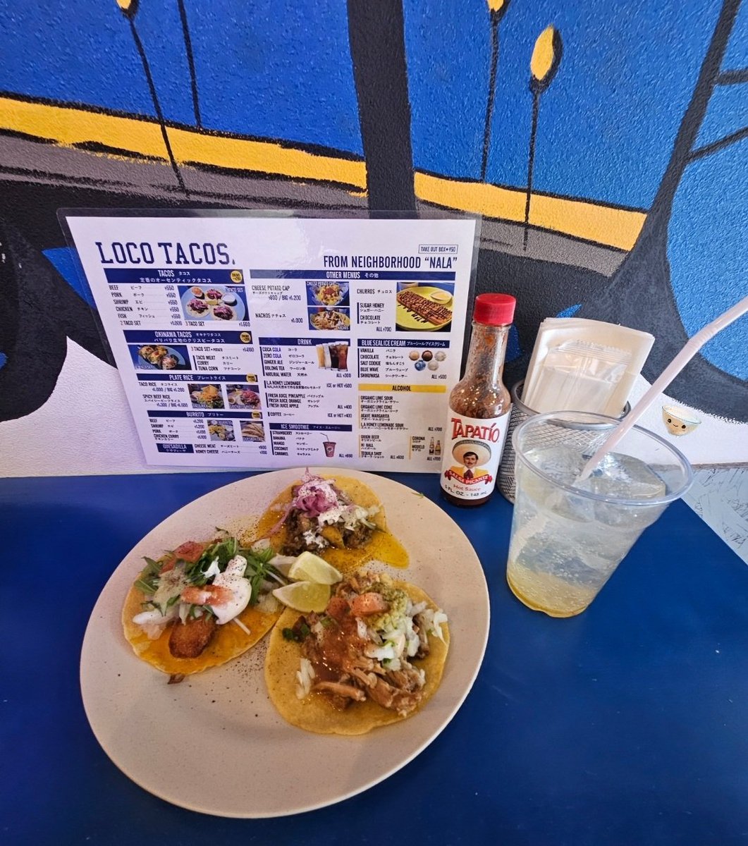 koudon7's tweet photo. 初訪問‼️
タコス屋さん🌮
LOCO TACOS
ビーフ、ポーク、フィッシュの3つを選択🐮🐷🐟
美味い😋
ビーフがダントツ美味い😋
今度はオキナワタコス食べよ🌮
 #タコス
 #LOCOTACOS https://t.co/FgEiQDDTKf