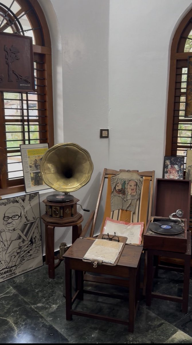 prakashraaj's tweet image. Visited the one and the only #VaikomBasheer sirs home.. spent time under his favourite mangosteen tree .. and had the honour of inaugurating his memorial museum.. bliss .. feeling blessed .. ❤️❤️❤️❤️. Have a great day all of you 🤗