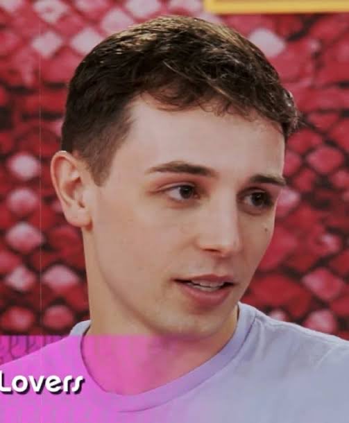 heyjaeee's tweet image. Is this a safe space? 👀🙂