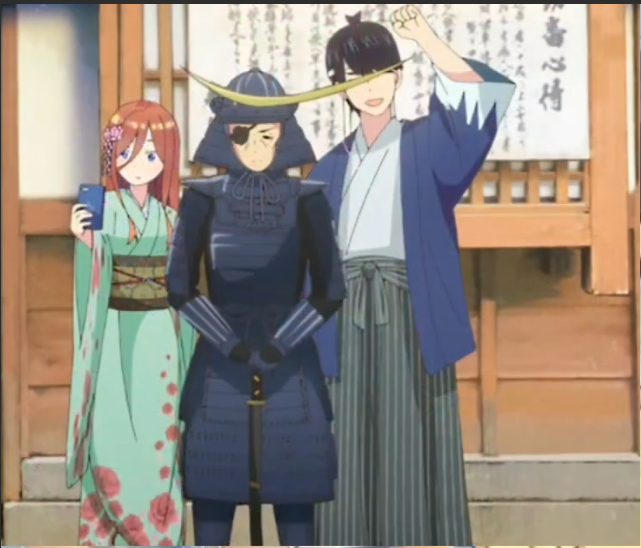 "Hay personas que te hacen olvidar las heridas y te recuerdan cómo sonreír. Tú eres esa persona."
Tal vez sobrevaloro el momento, pero si me gusto que de 4 fotos (en general), sonrió de forma natural con Miku.
Eso odio de las VN oficiales, no tocan/aprovechan estos momentos.