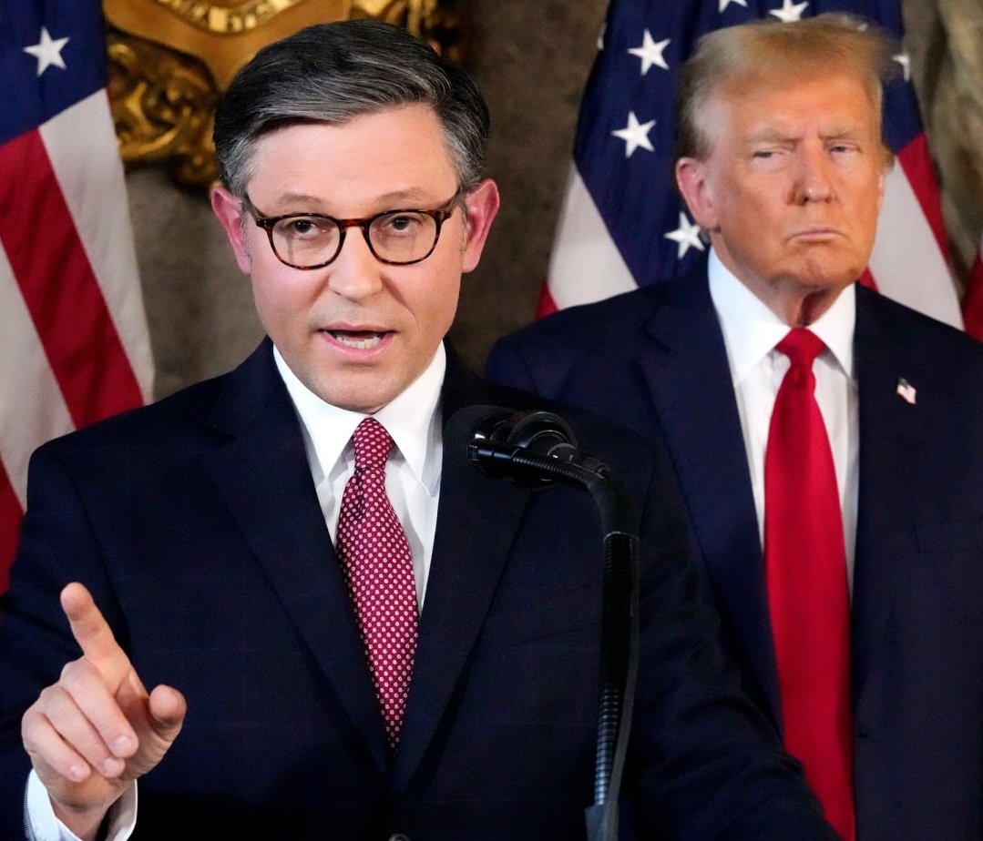 OcrazioCornPop's tweet image. 🚨 RINO BETRAYAL ALERT: House GOP just passed DHS spending bill which allows the DOUBLING OF H-2B VISAS, from 66k to 132k a year for low-wage foreign workers in hotels, landscaping, construction.

We voted MASS DEPORTATIONS &amp;amp; AMERICA FIRST, not more cheap labor flooding jobs…