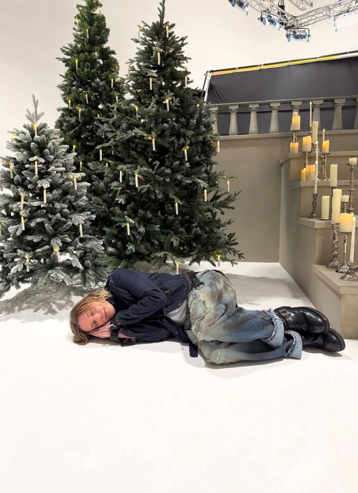 miwsov's tweet photo. He's just a sleepy guy https://t.co/svxU92jMjV