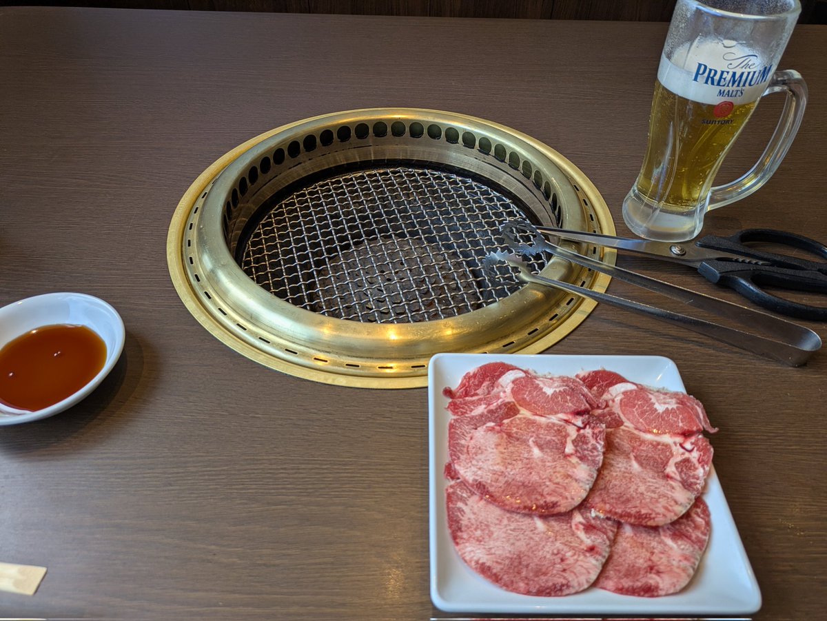 新作発売１週間前を祝して！
焼肉に来ました🥩