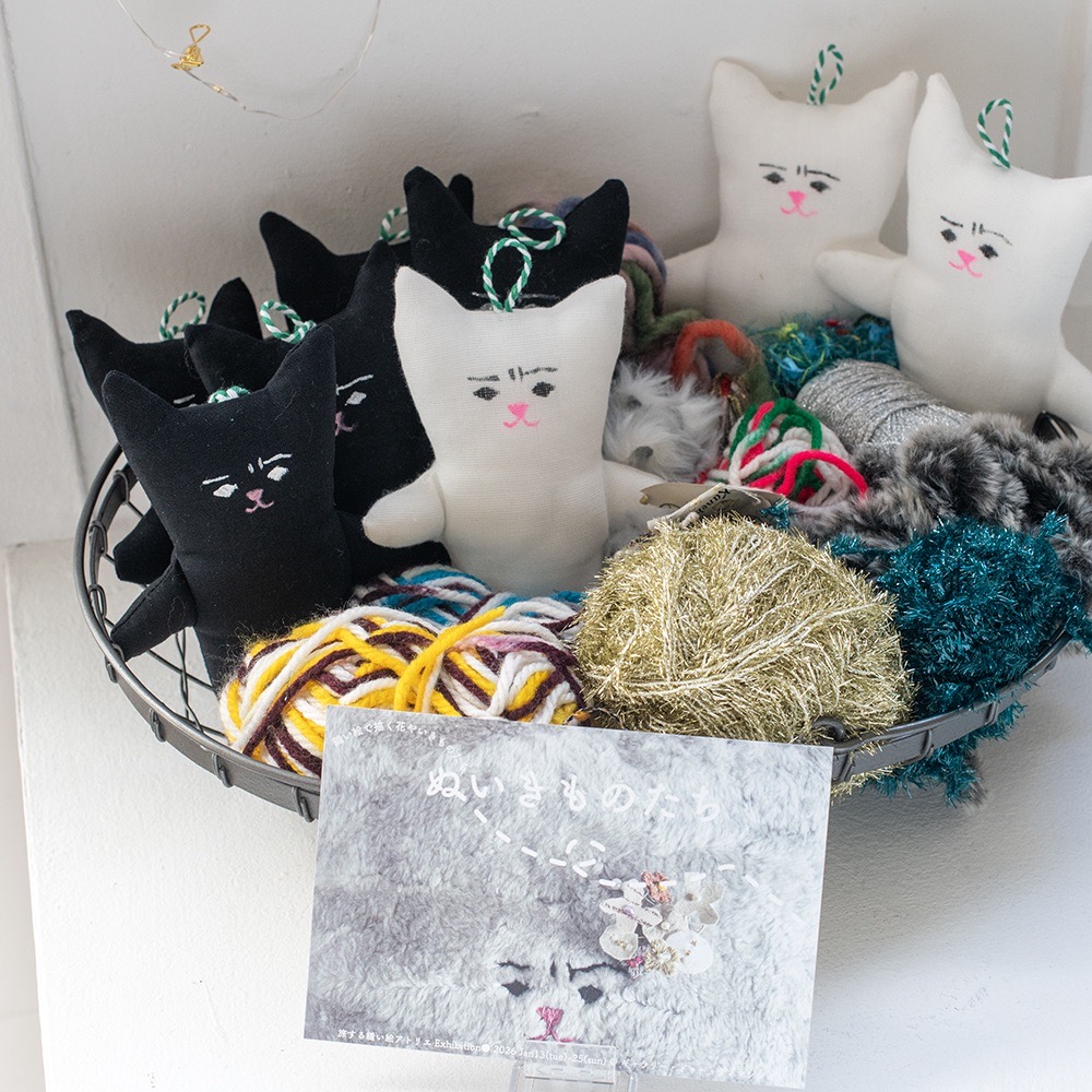 douxdimanche's tweet image. 縫い絵作家の大島亜佐子さんによる 
「ぬいきものたち　旅する縫い絵アトリエ exhibition」 
本日最終日です！
お近くにお越しの際はどうぞお立ち寄りください🚶‍♀️
期間限定のオンラインショップも本日6PMまでです 2dimanche.shop-pro.jp/?mode=cate&amp;amp;cbi…