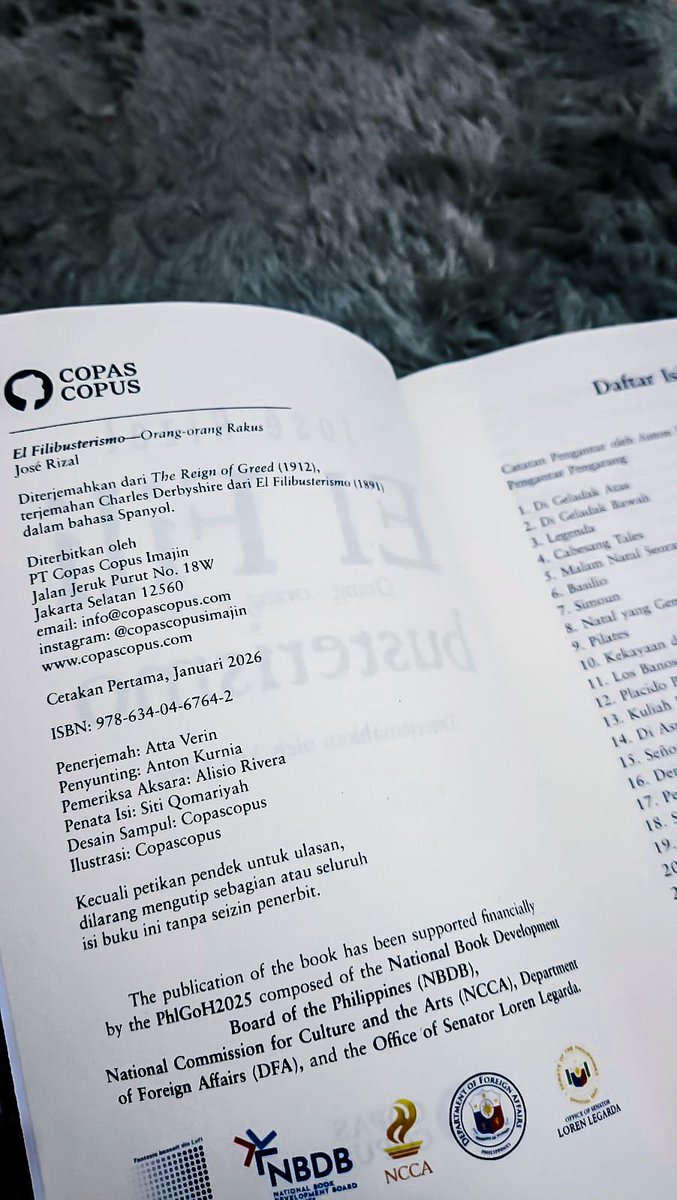 Dua buku legendaris dari José Rizal sudah di tangan, El Filibusterismo dan Noli Me Tángere terbitan CopasCopus. 

Ternyata ada beberapa sponsor dari dua buku ini, pantes harganya bisa ditekan.