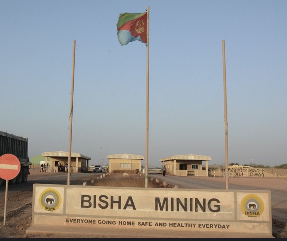 NeguseRachel's tweet image. Real Gold from Bisha Mining in Eritrea 🇪🇷:👇before it turns to Gold 👇⭐️💛⭐️