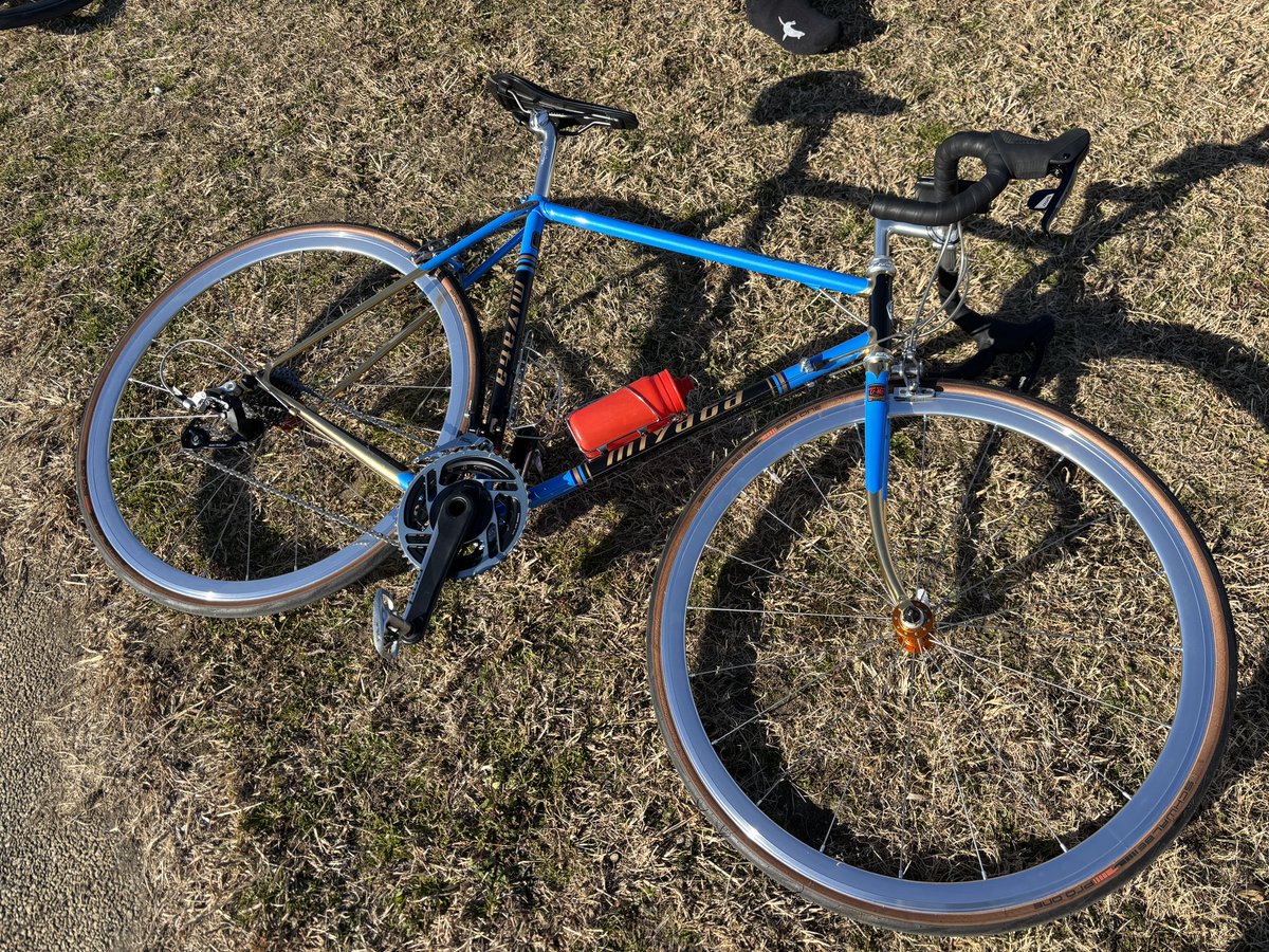tclab0503's tweet image. 自分のThe MIYATA 130th Ltd. がカッコ良すぎて色んな方向から写真撮るなどしてみるw
良いなぁ。
#MIYATA