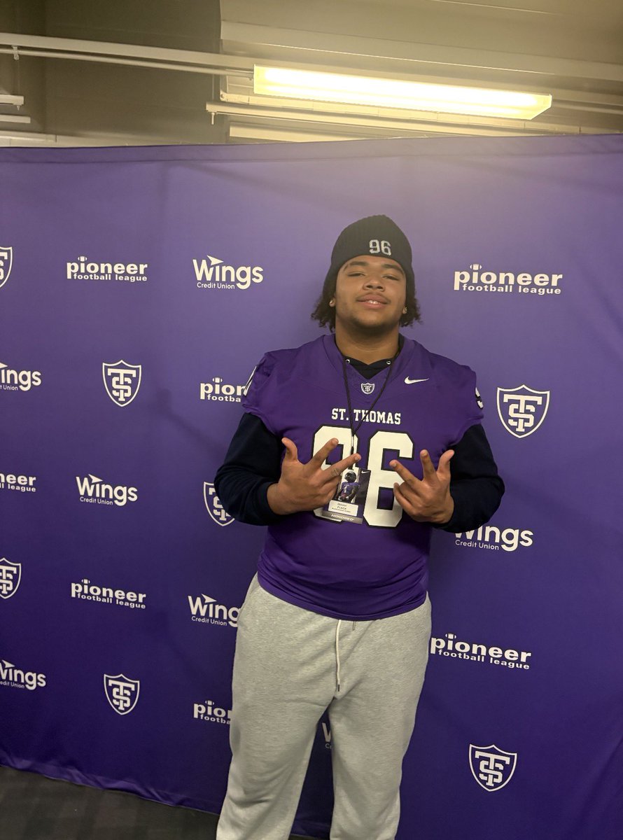 Isaiah07042new1's tweet image. Thanks for the invite. I really enjoyed the whole experience.  Excited for the future!!!@UST_Football @PrepRedzoneMN @BlaineFootball @OJW_Scouting @Gumbs21