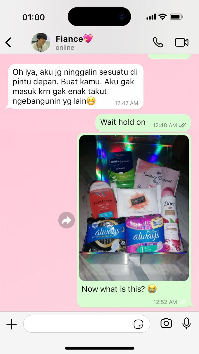 whalien07's tweet image. Mentrual care for the loved one💖

Min Yoongi x Go Youn Jung few tweets au•
From Mentari Universe

©️ whalien07 / V