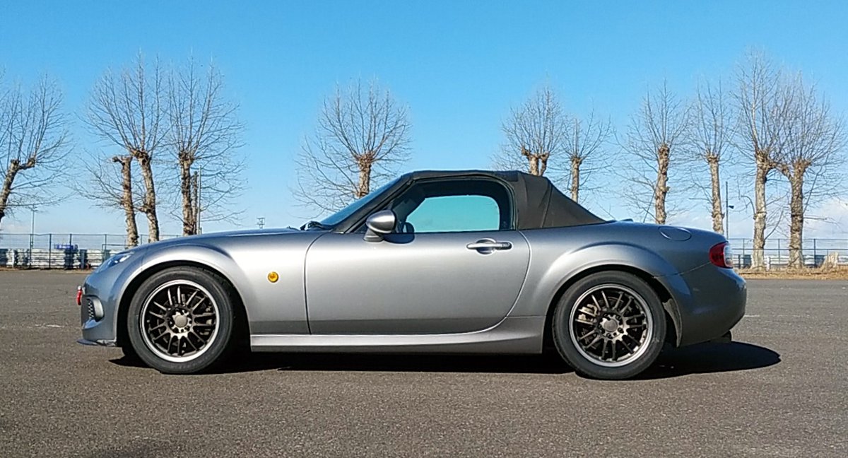 調べたら1年半ぶりのTC1000♪
フェンスは出来てるは、
チケットはスマホをかざすとか・・・・
浦島太郎状態w