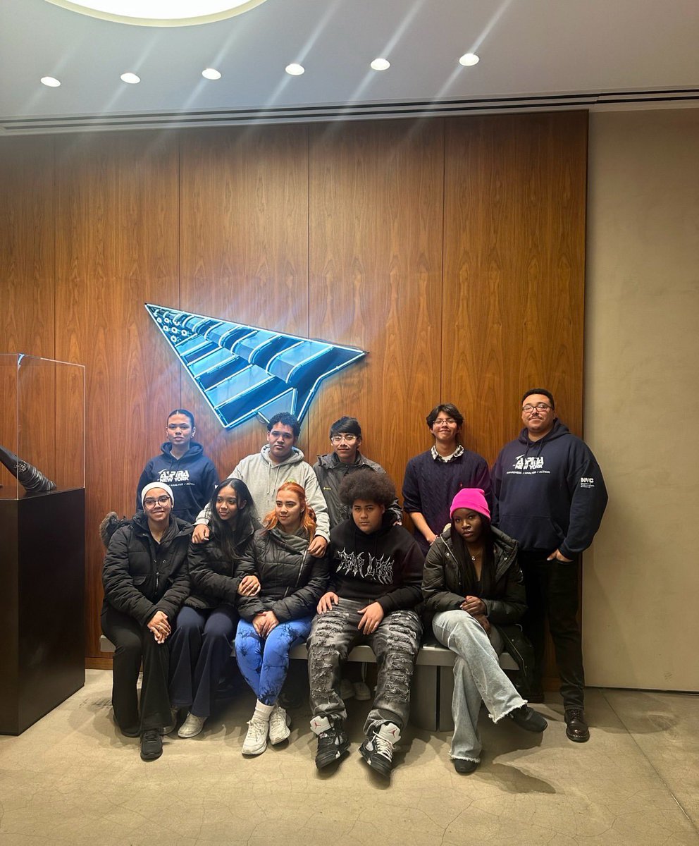 CIOBCitywide's tweet image. Students from International Community High School in collaboration with ASPIRA attended a Work Based Learning tour at Roc Nation. It is excellent to see leadership meet opportunity through these industry experiences. #InternationalCommunityHighSchool #ICHS #RocNation #WBL