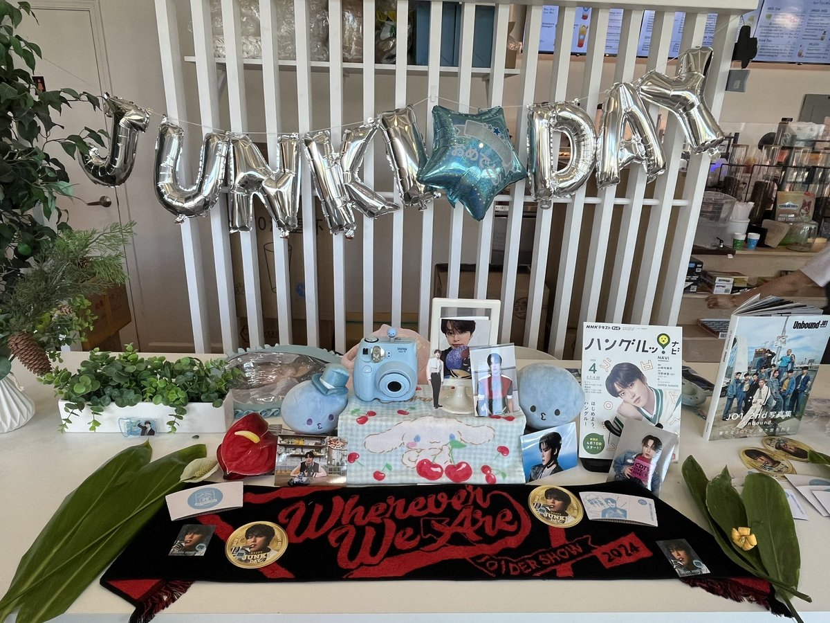 ichigokono's tweet photo. Hauʻoli Lā Hānau (happy birthday) Junki 🩵🌱 please come back to Hawaiʻi soon! Mahalo nui (thank you so much) to JAM house club for allowing me to host a bday cafe this year :’) 

#JO1 #JAMHouseClub #HappyJunkiDay #HappyJunkiDay2026 #河野純喜 @official_jo1 @JAMHouseClub https://t.co/gucgpCxwB8