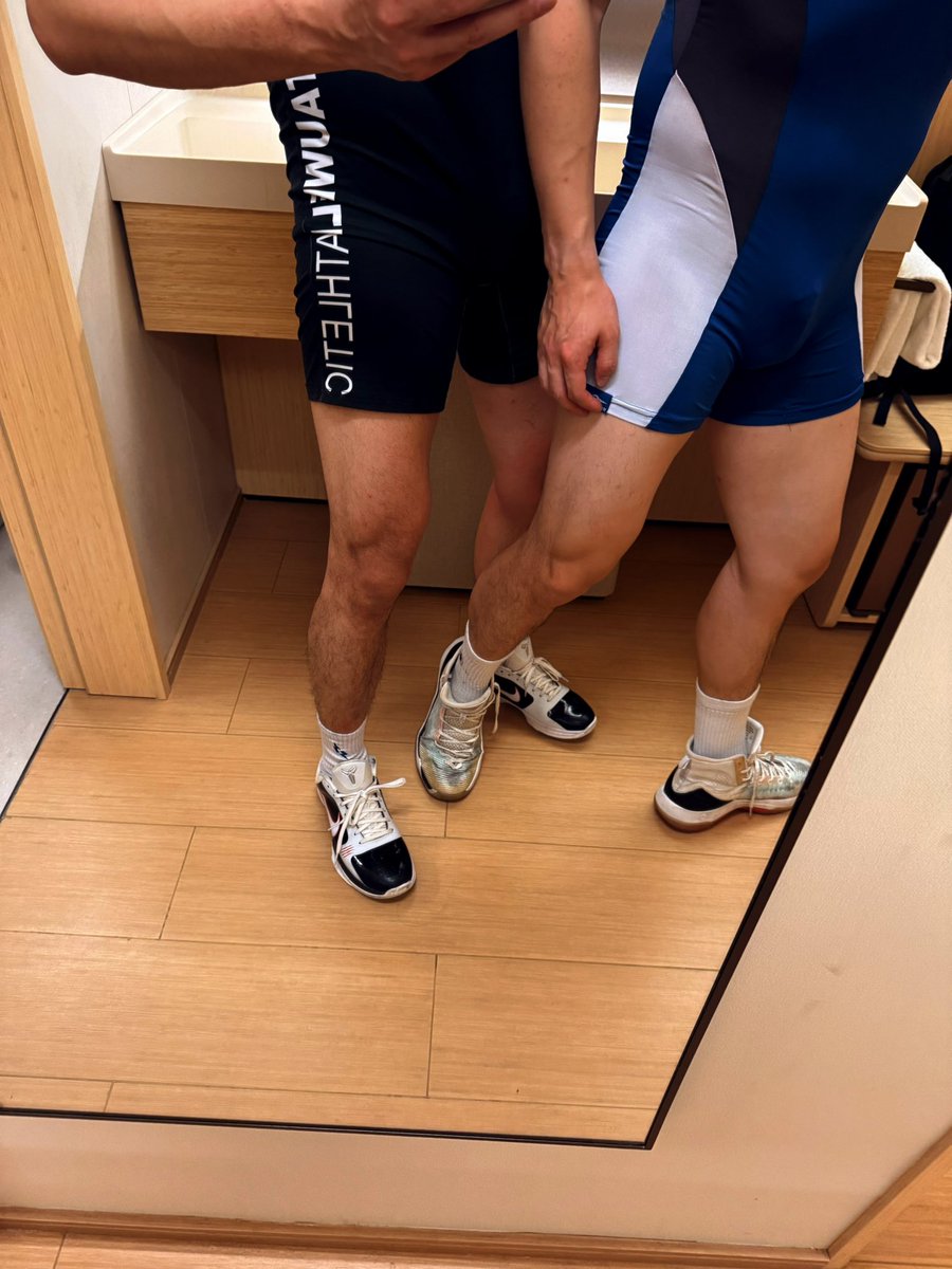 sneakerfighter tweet media