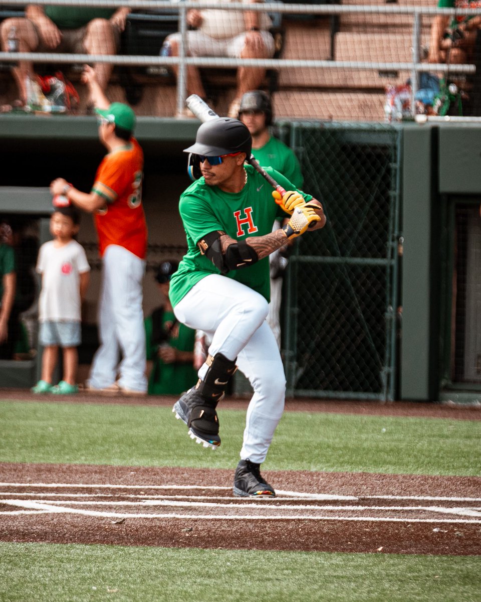 Hawaii Baseball tweet media